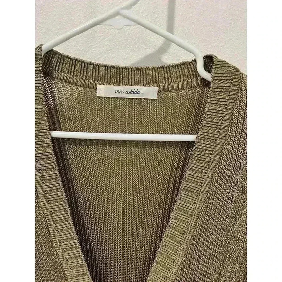 Miss Ashida Cardigan Sweater Women’s Medium M Brown Beige Shiny Button Up - Picture 2 of 4